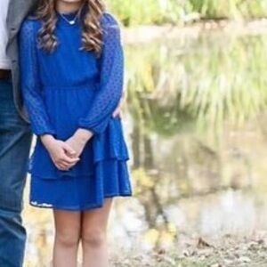 EUC Girls size 10 blue dress poppies and roses brand from Dillards